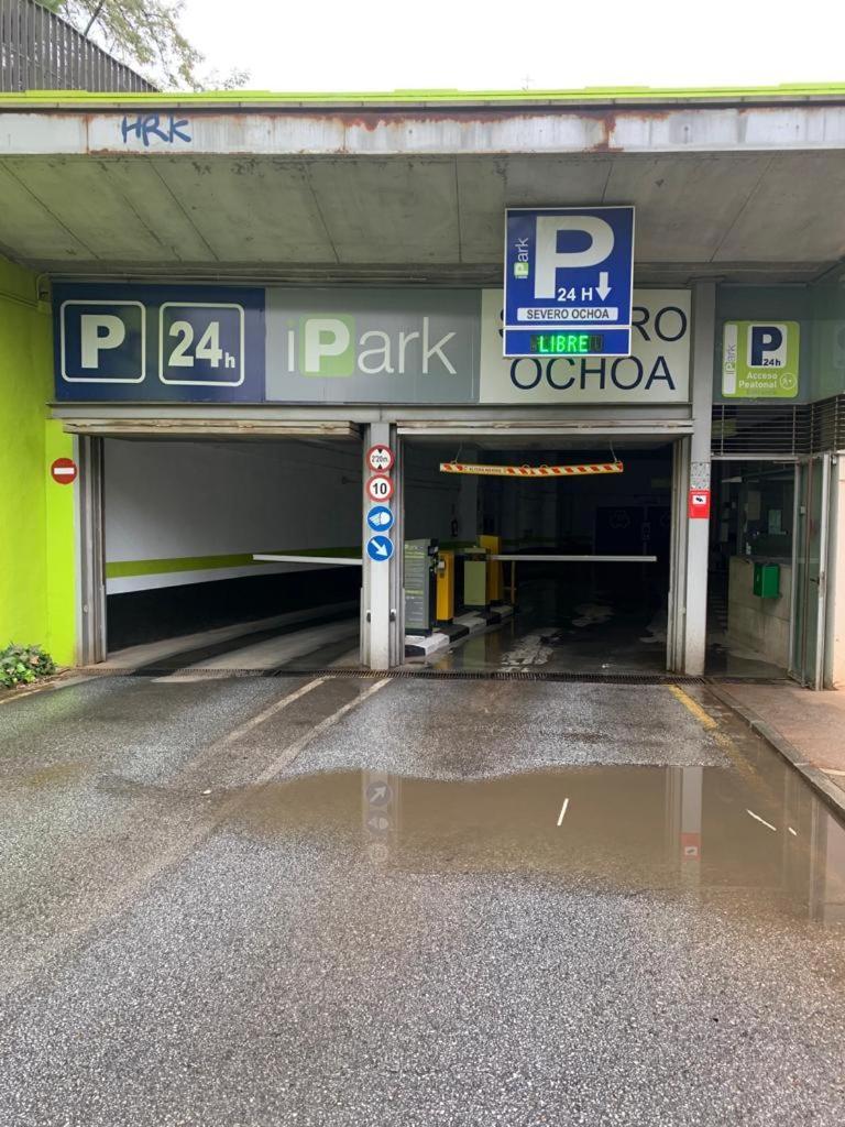 Domus Apartamentos Granada Con Parking Gratuito En Pleno Centro Luaran gambar